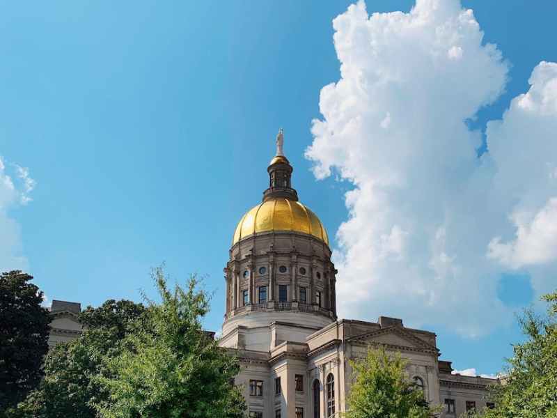 georgia state capitol on a sunny day