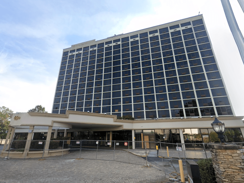 A photo of the glassy hotel on Hank Aaron Drive.
