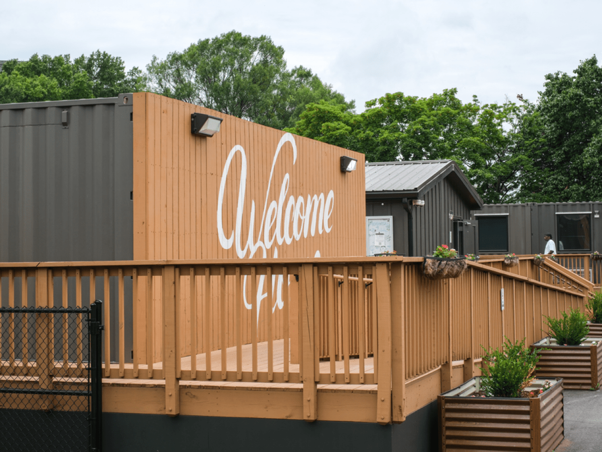 Welcome home: a 160-square-foot fresh start