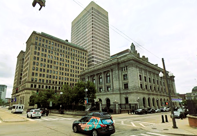 A photograph of Rhode Island's federal courthouse.